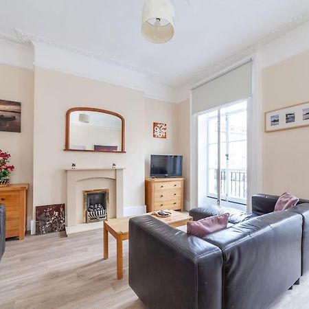 Spacious & Central 3-Bed Flat By Popular Waterloo! London Eksteriør billede